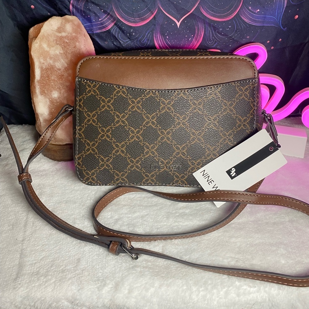 NWT Nine West Calandra Crossbody